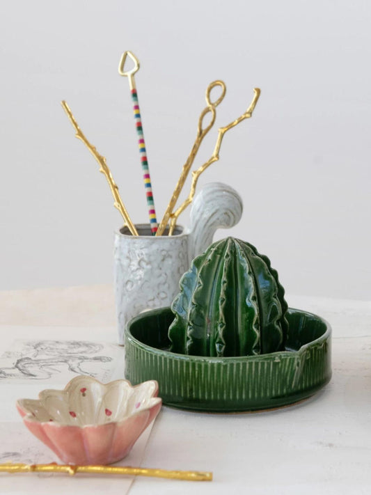 Stoneware Cactus Shaped Juicer