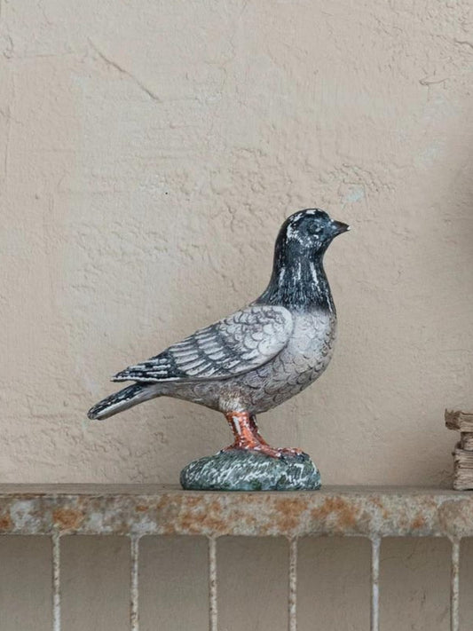 Resin Vintage Reproduction Pigeon