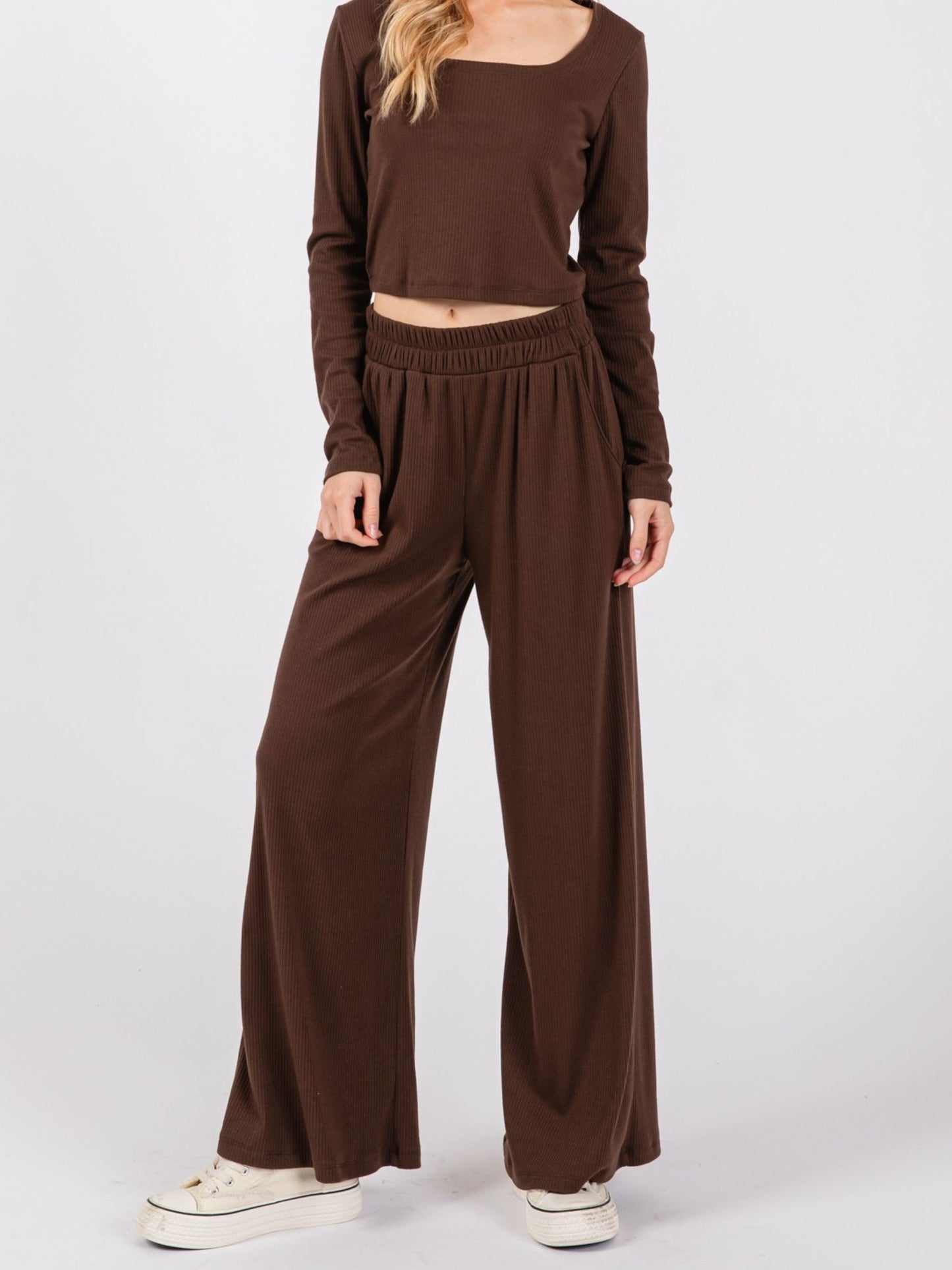 Genevieve Ribbed Wide-Leg Pant