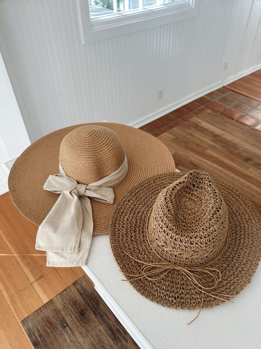 Straw Hat with Linen Ribbon